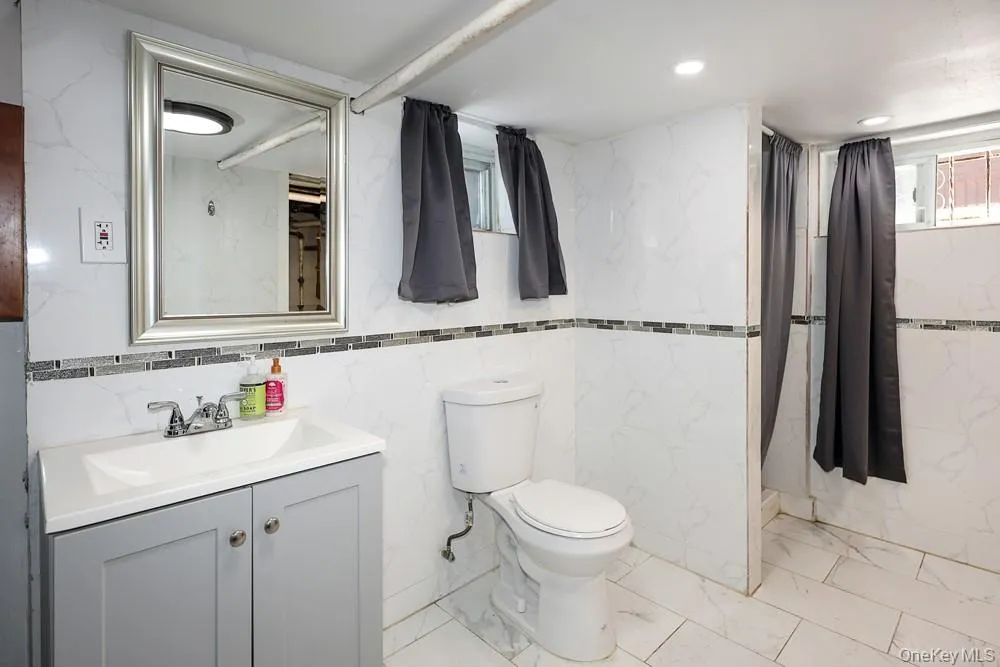 114-51 114th Street South Ozone Park, NY 11420