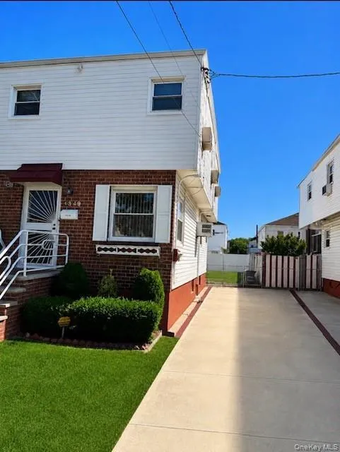 1349 E 103rd Street Brooklyn, NY 11236