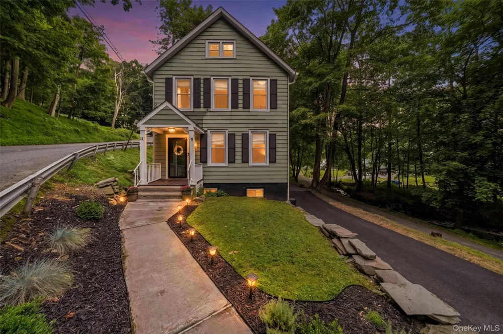 41 Wood Avenue Cornwall on Hudson, NY 12520