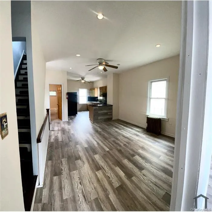 91-15 82nd Street #2nd FL Woodhaven, NY 11421