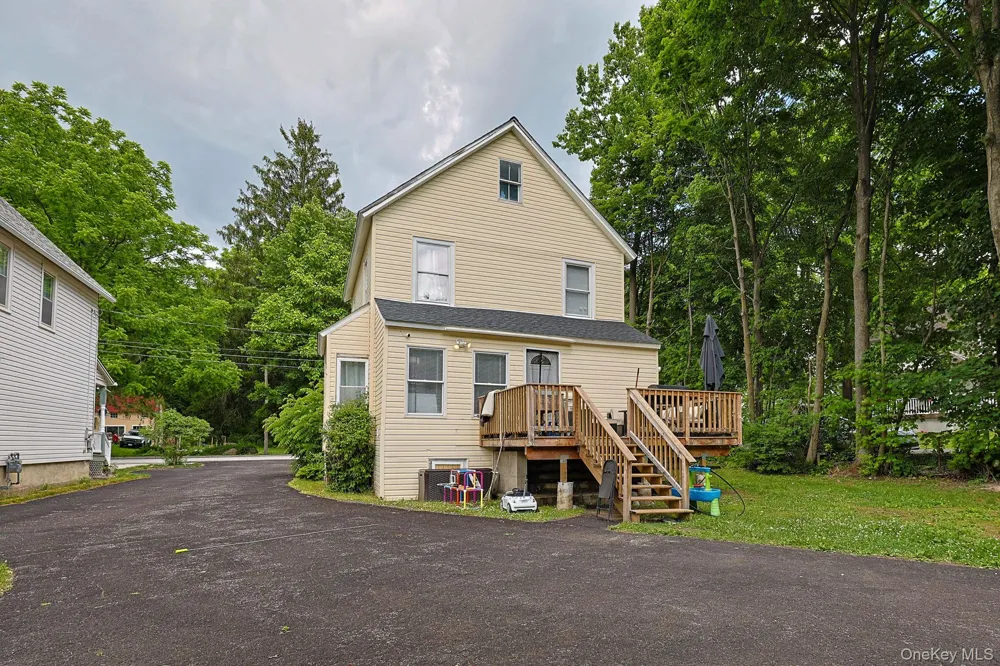 22 Valley Avenue Central Valley, NY 10917