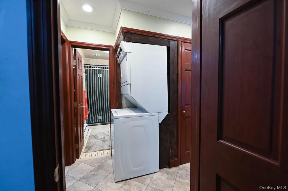 1 Douglas Drive East Meadow, NY 11554