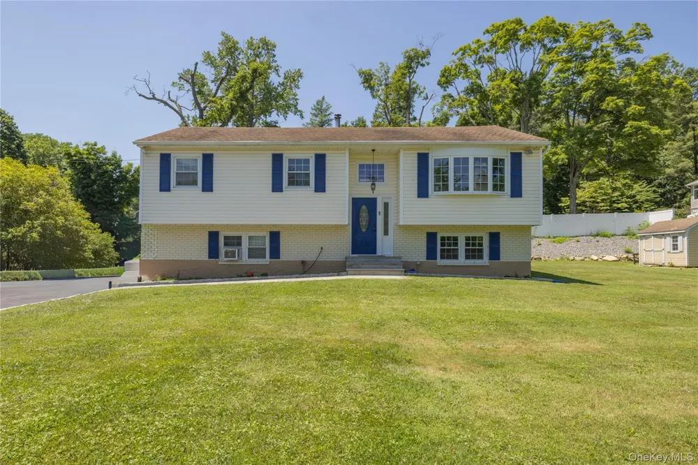 3709 Foothill Street Mohegan Lake, NY 10547
