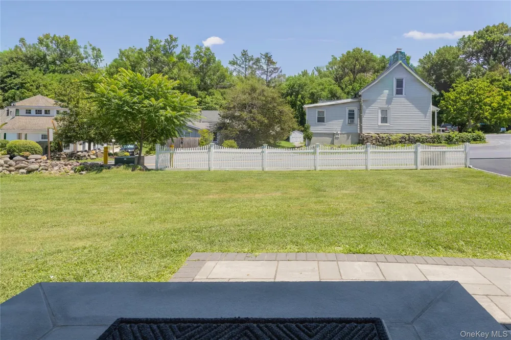 3709 Foothill Street Mohegan Lake, NY 10547