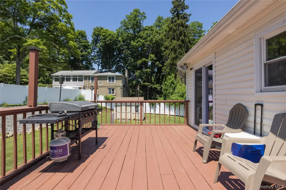 3709 Foothill Street Mohegan Lake, NY 10547