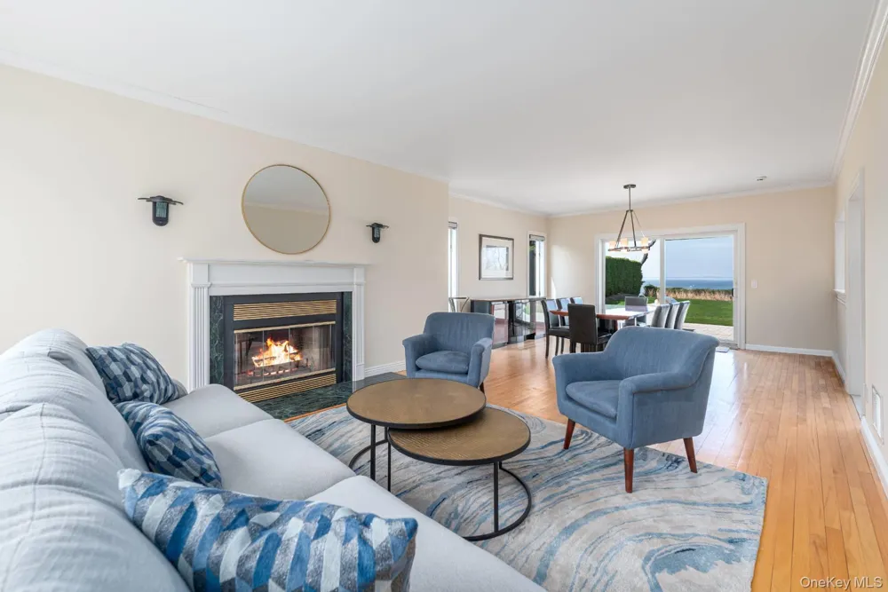 16125 Soundview Avenue Southold, NY 11971