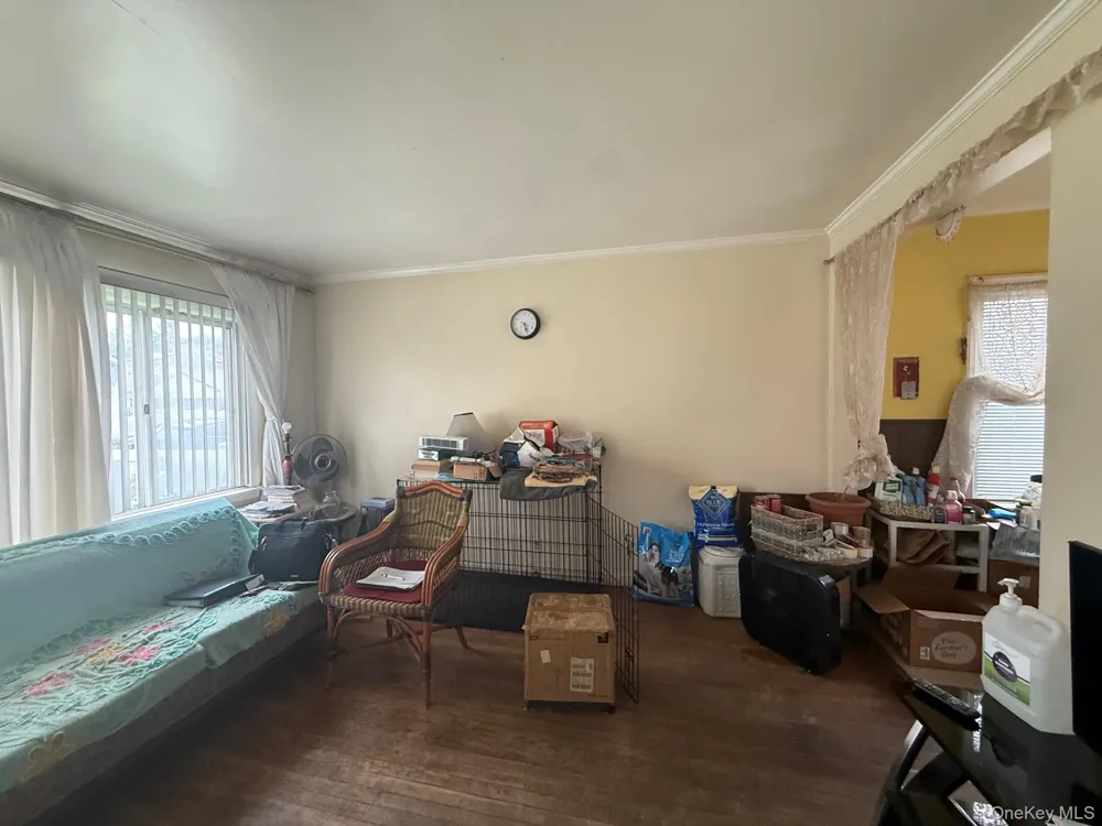 13619 220th Place Springfield Gardens, NY 11413