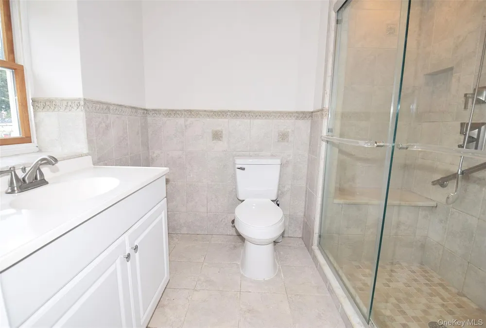 226 14th Avenue West Babylon, NY 11704