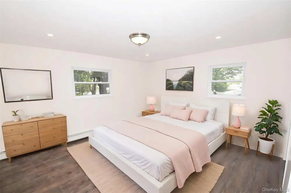226 14th Avenue West Babylon, NY 11704
