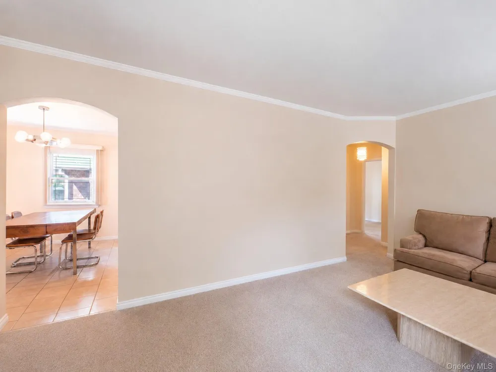 76-53 172nd Street Fresh Meadows, NY 11366