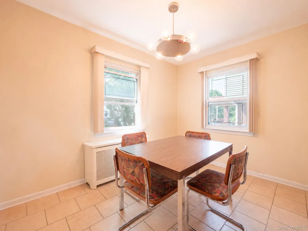 76-53 172nd Street Fresh Meadows, NY 11366