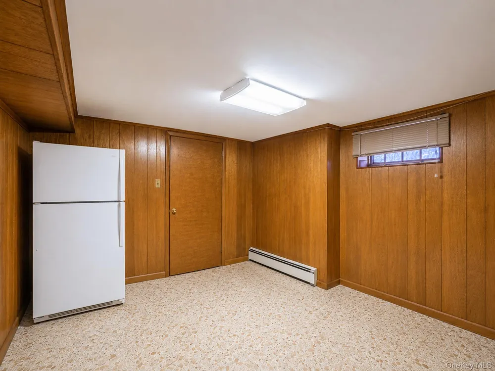 76-53 172nd Street Fresh Meadows, NY 11366