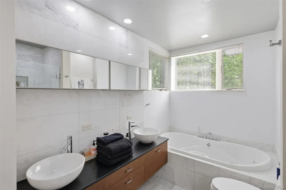 128 Broadmoor Drive Other, PA 18428