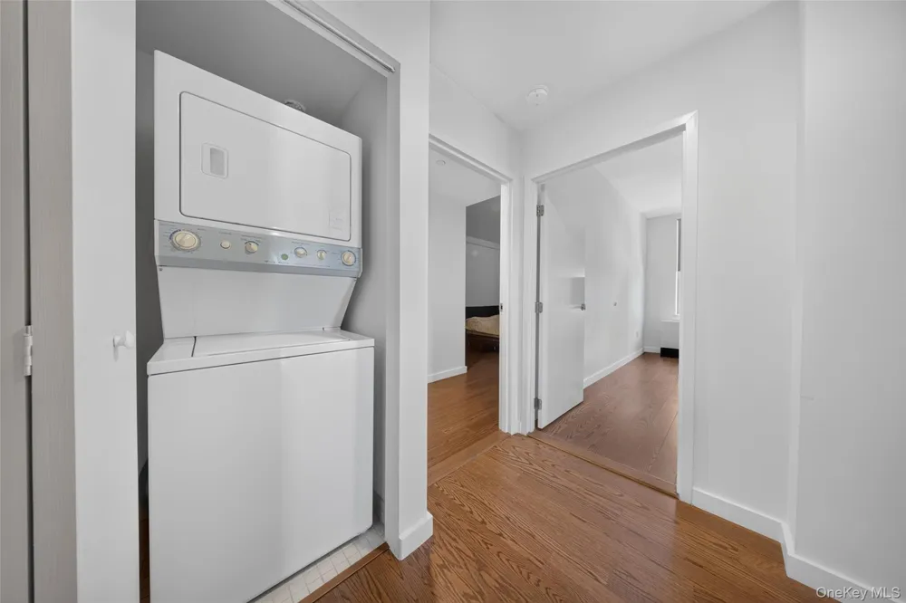40-26 College Point Boulevard #16F Flushing, NY 11354
