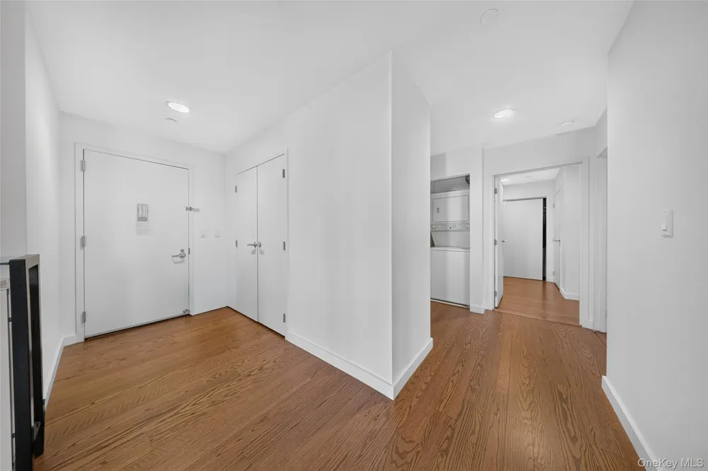 40-26 College Point Boulevard #16F Flushing, NY 11354