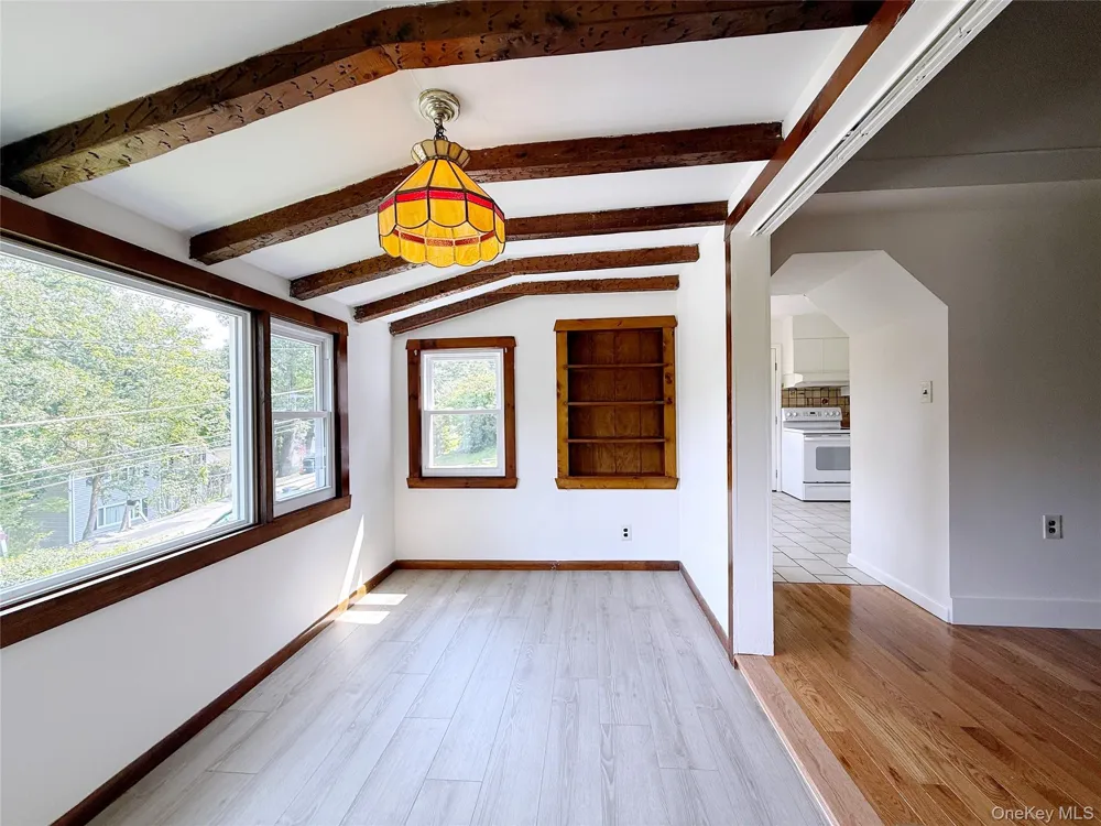 17 Mary Avenue Mahopac, NY 10541