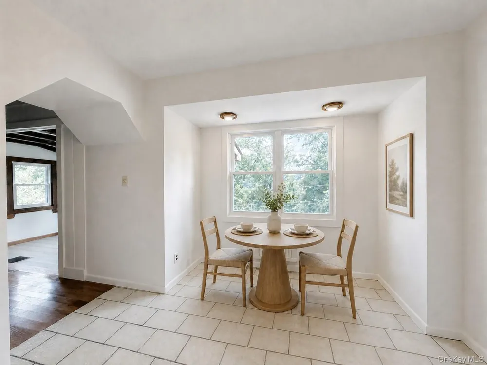 17 Mary Avenue Mahopac, NY 10541