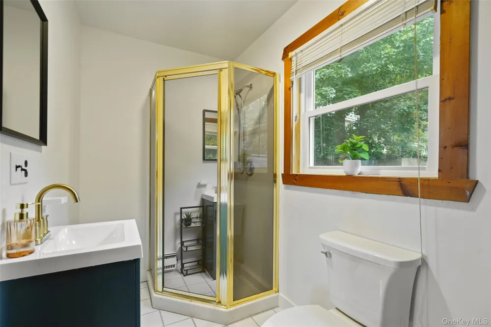 17 Mary Avenue Mahopac, NY 10541