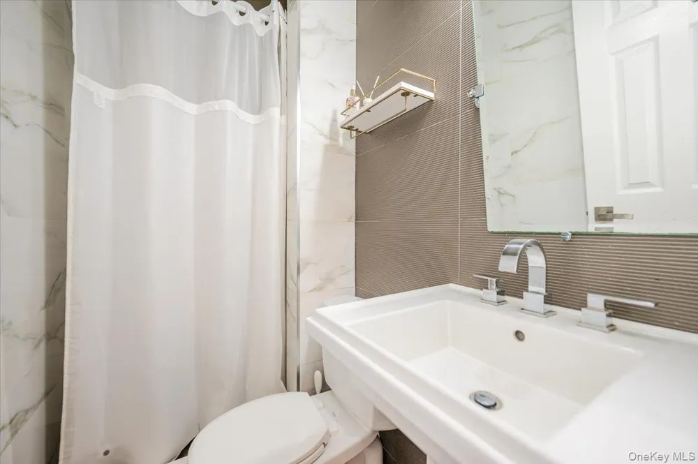 448 Westminster Road Cedarhurst, NY 11516