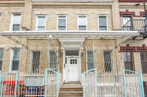 298 Cooper Street #2R