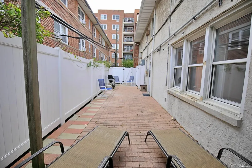 750 E Broadway #C2 Long Beach, NY 11561
