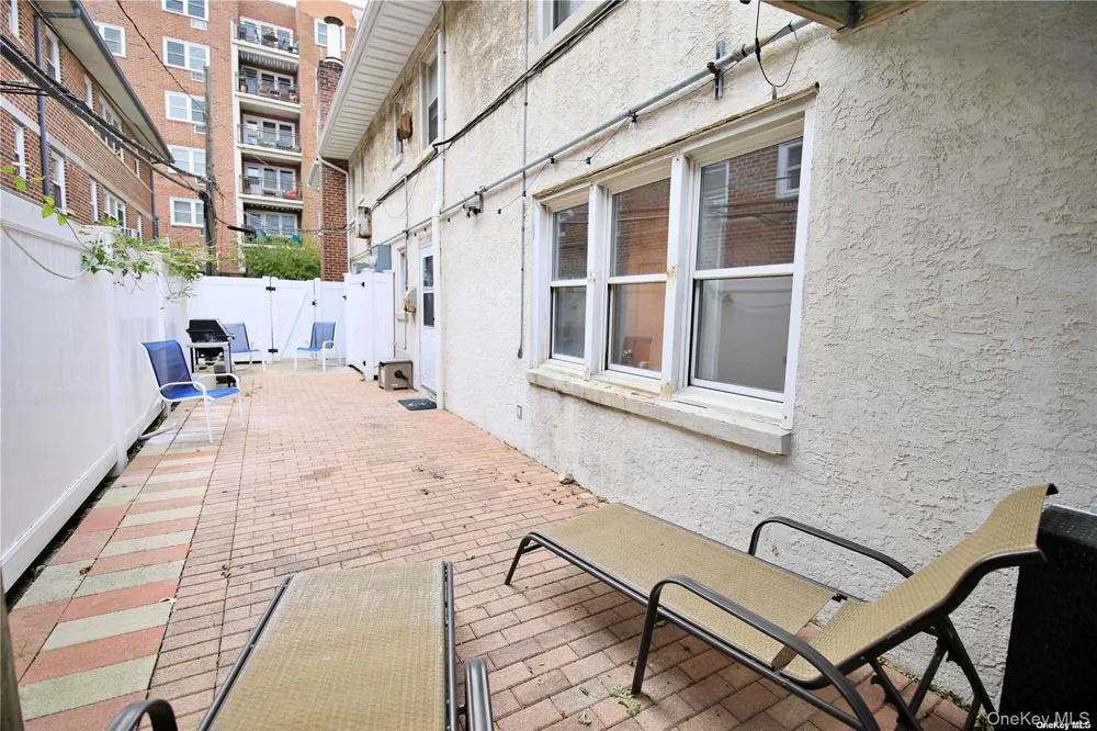 750 E Broadway #C2 Long Beach, NY 11561