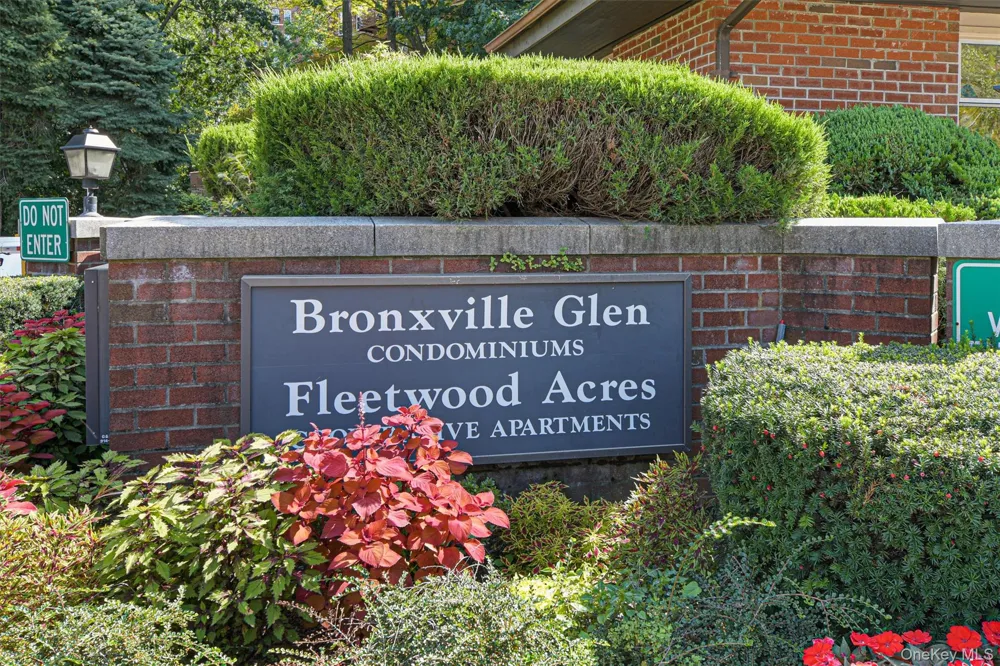 1376 Midland Avenue #801 Yonkers, NY 10708