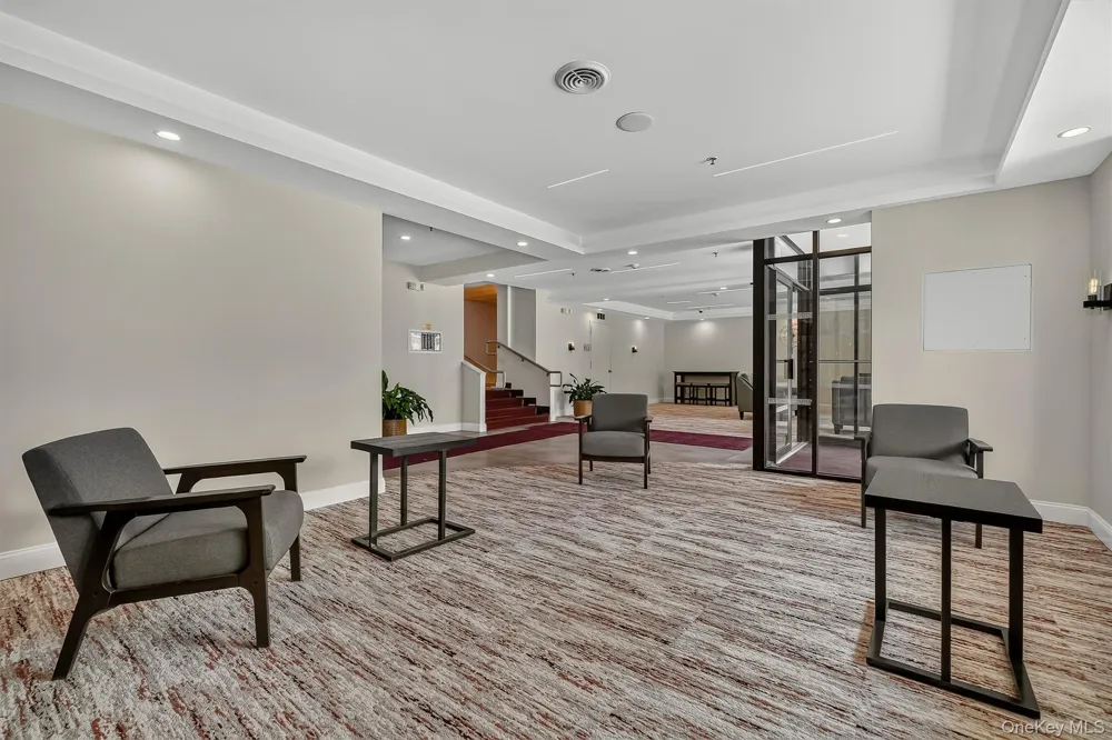 1376 Midland Avenue #801 Yonkers, NY 10708
