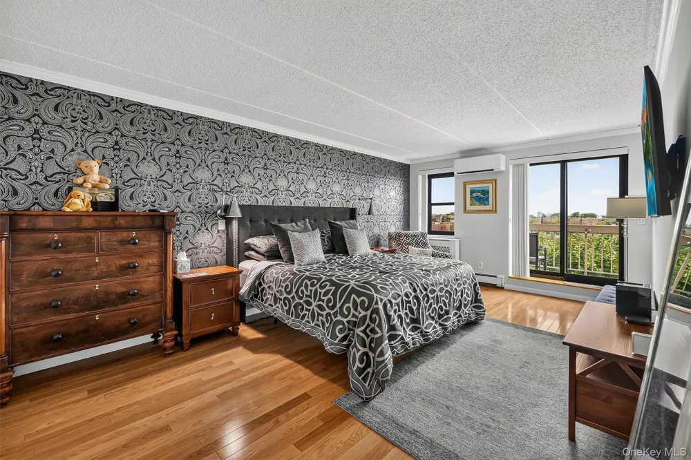 1376 Midland Avenue #801 Yonkers, NY 10708