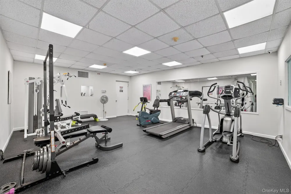 1376 Midland Avenue #801 Yonkers, NY 10708