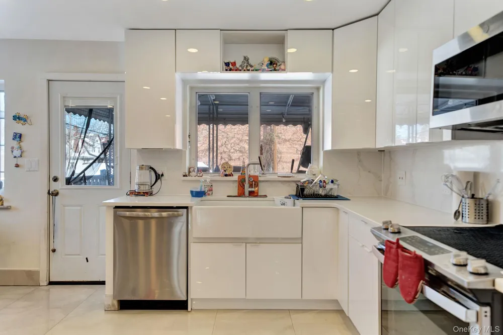 1701 Burnett Street Brooklyn, NY 11229