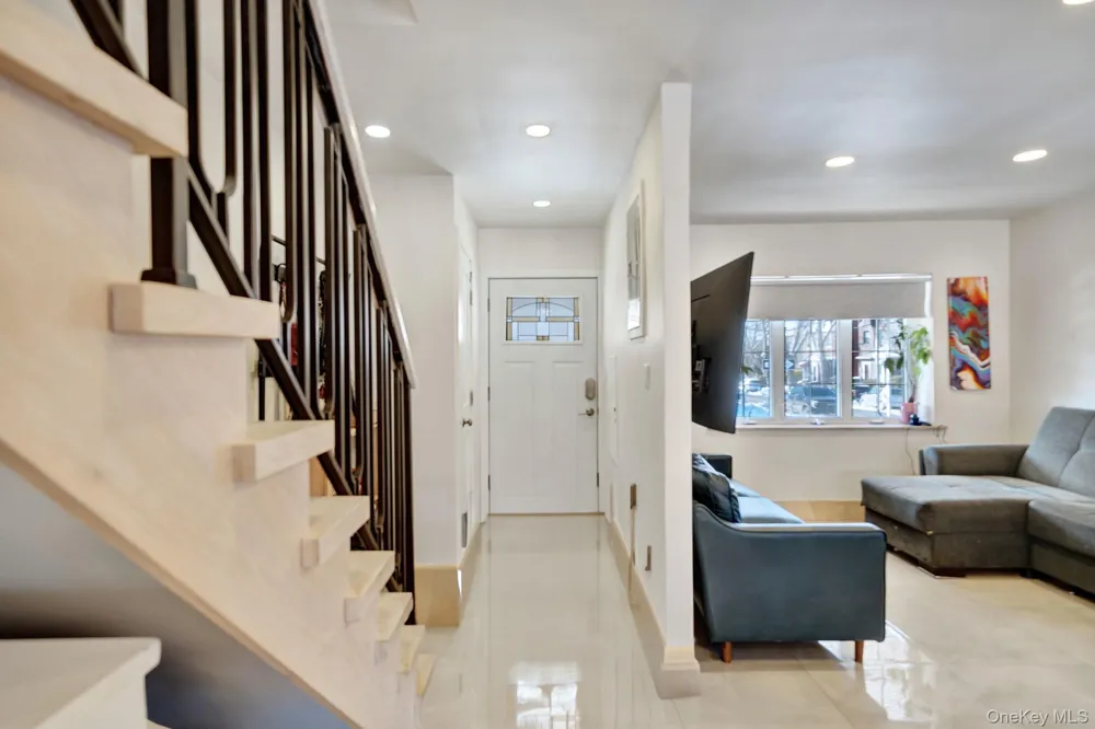 1701 Burnett Street Brooklyn, NY 11229