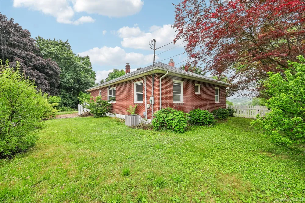 14 Highview Avenue Florida, NY 10921
