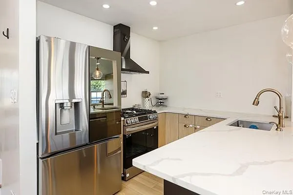 269 Suffolk Avenue Massapequa, NY 11758