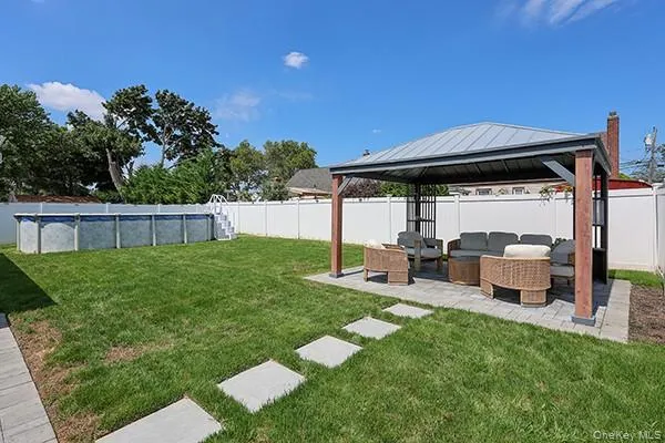 269 Suffolk Avenue Massapequa, NY 11758