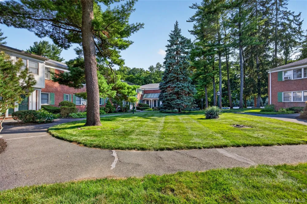 590 Bedford Road ##22 Pleasantville, NY 10570