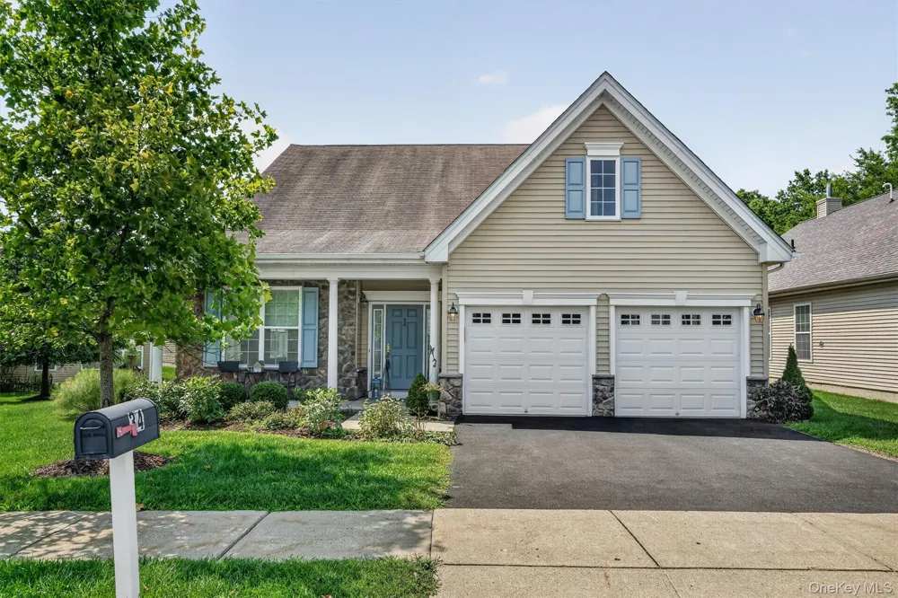 34 Hawthorne Drive Middletown, NY 10940