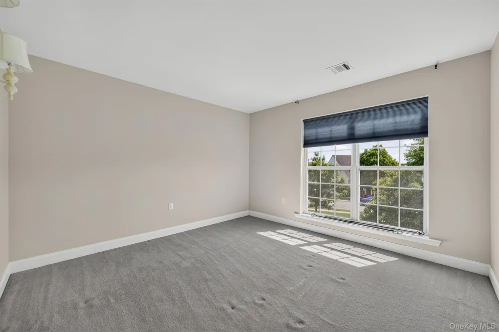 34 Hawthorne Drive Middletown, NY 10940