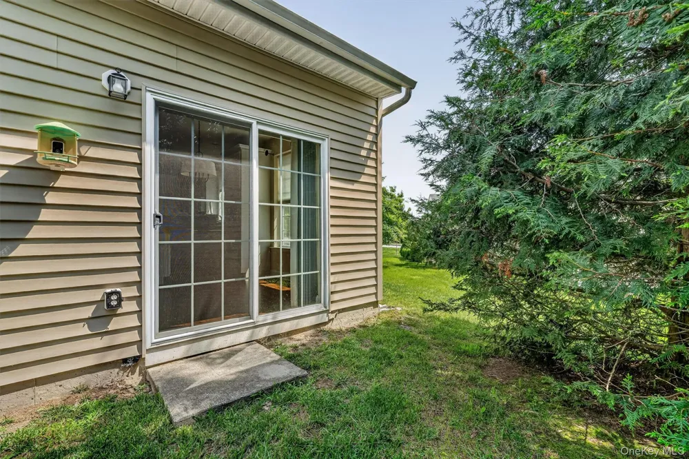 34 Hawthorne Drive Middletown, NY 10940