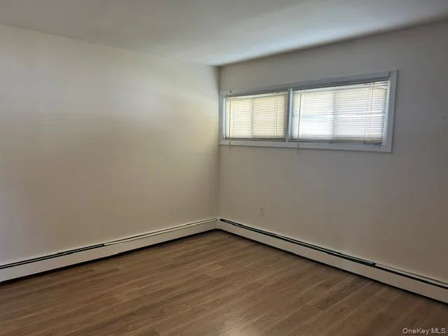 14 Cinder Lane Hicksville, NY 11801