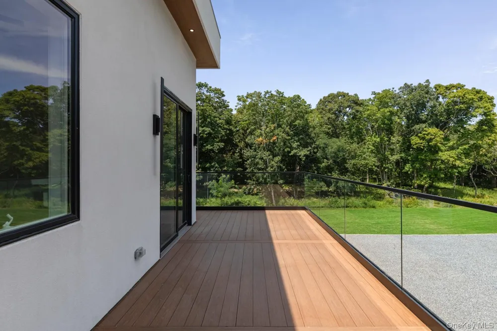 36 Old Neck Road S Center Moriches, NY 11934