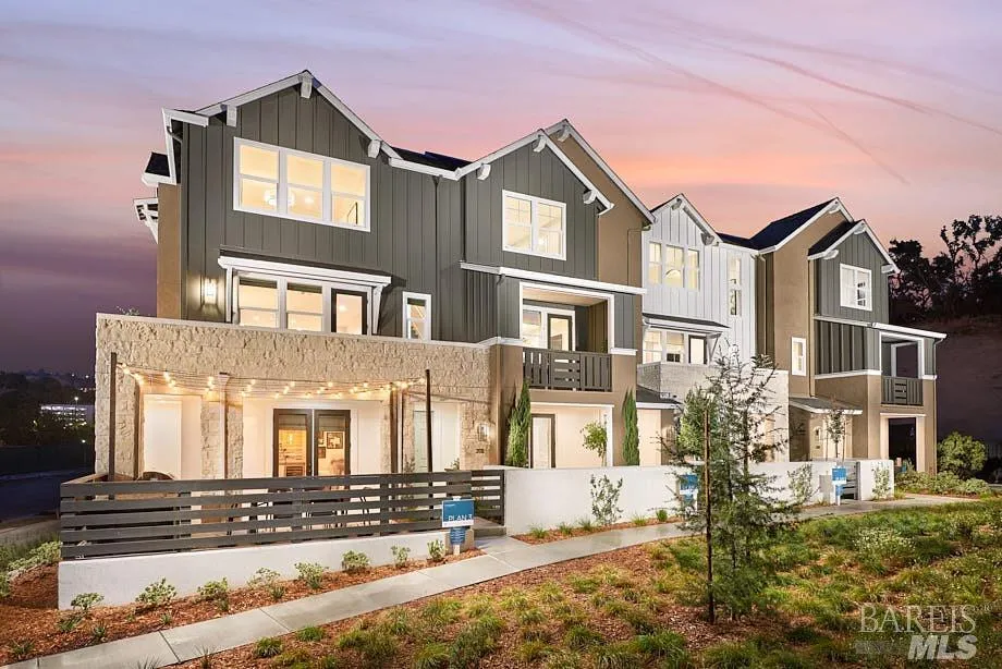 519 Semillon Lane Santa Rosa, CA 95403