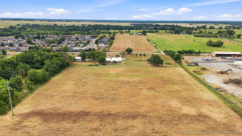12123 S 4090 ROAD Oologah, OK 74053