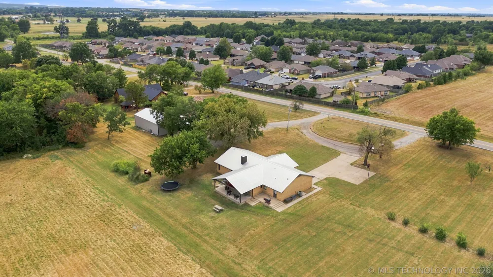 12123 S 4090 ROAD Oologah, OK 74053