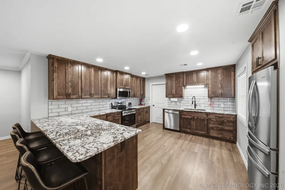 12123 S 4090 ROAD Oologah, OK 74053