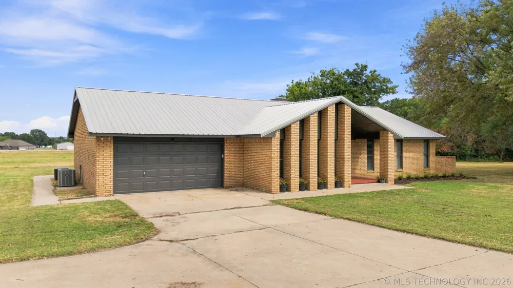 12123 S 4090 ROAD Oologah, OK 74053