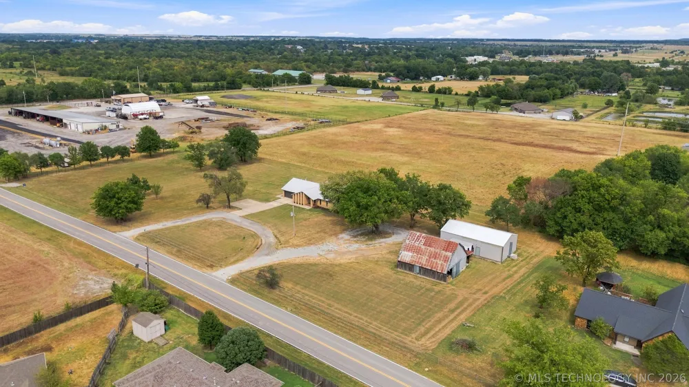 12123 S 4090 ROAD Oologah, OK 74053