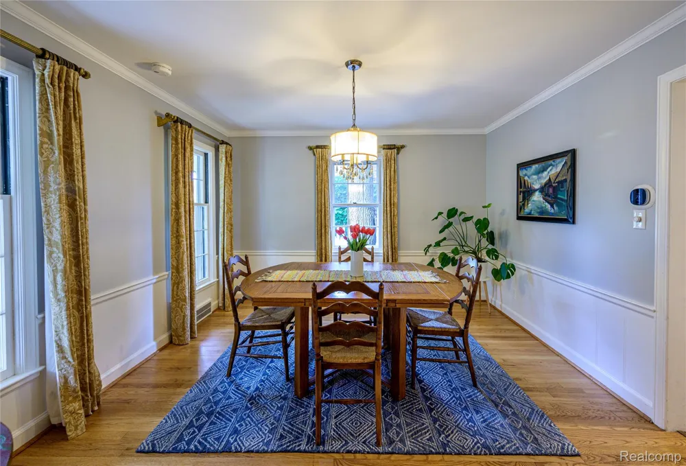 656 W Maplehurst Street Ferndale City, MI 48220