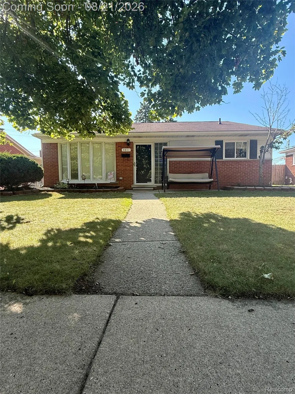 3811 syckelmoore Trenton City, MI 48183