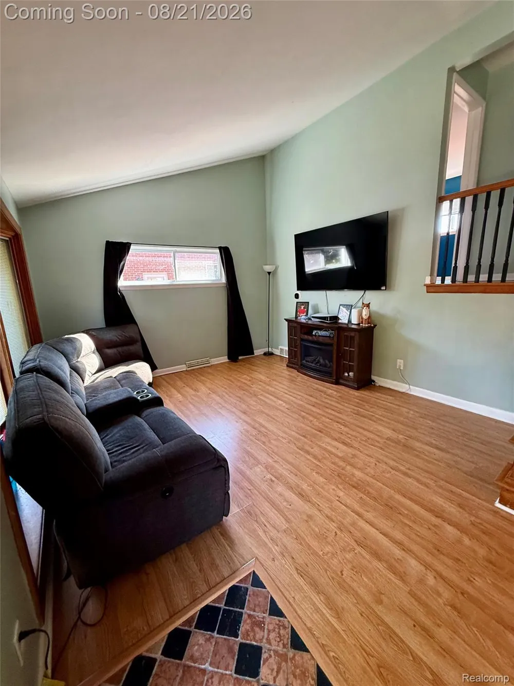 3811 syckelmoore Trenton City, MI 48183